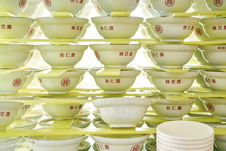 ［顏記杏仁露］