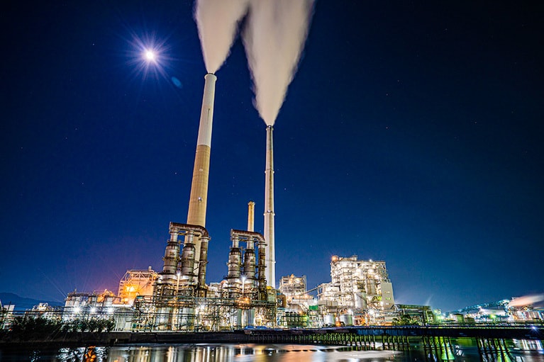 周南市工場夜景。