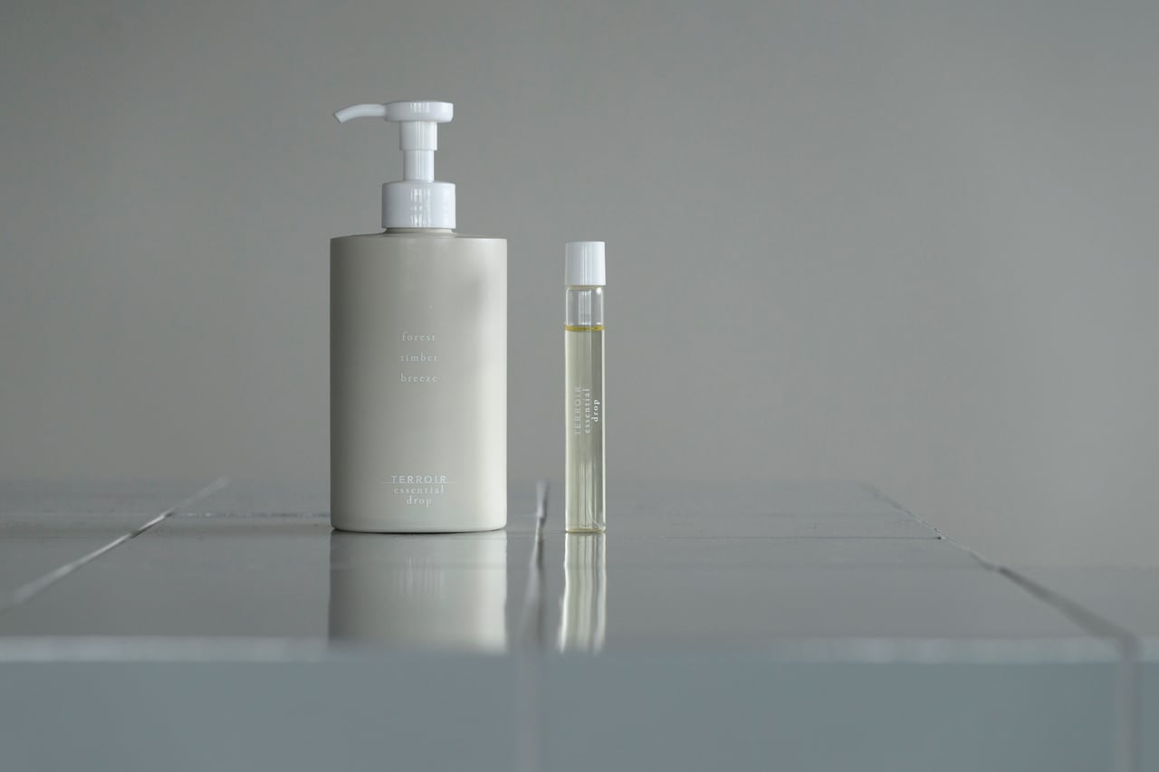 お香や香水、ハンドソープ、スタイリング剤など気になる商品ばかり。