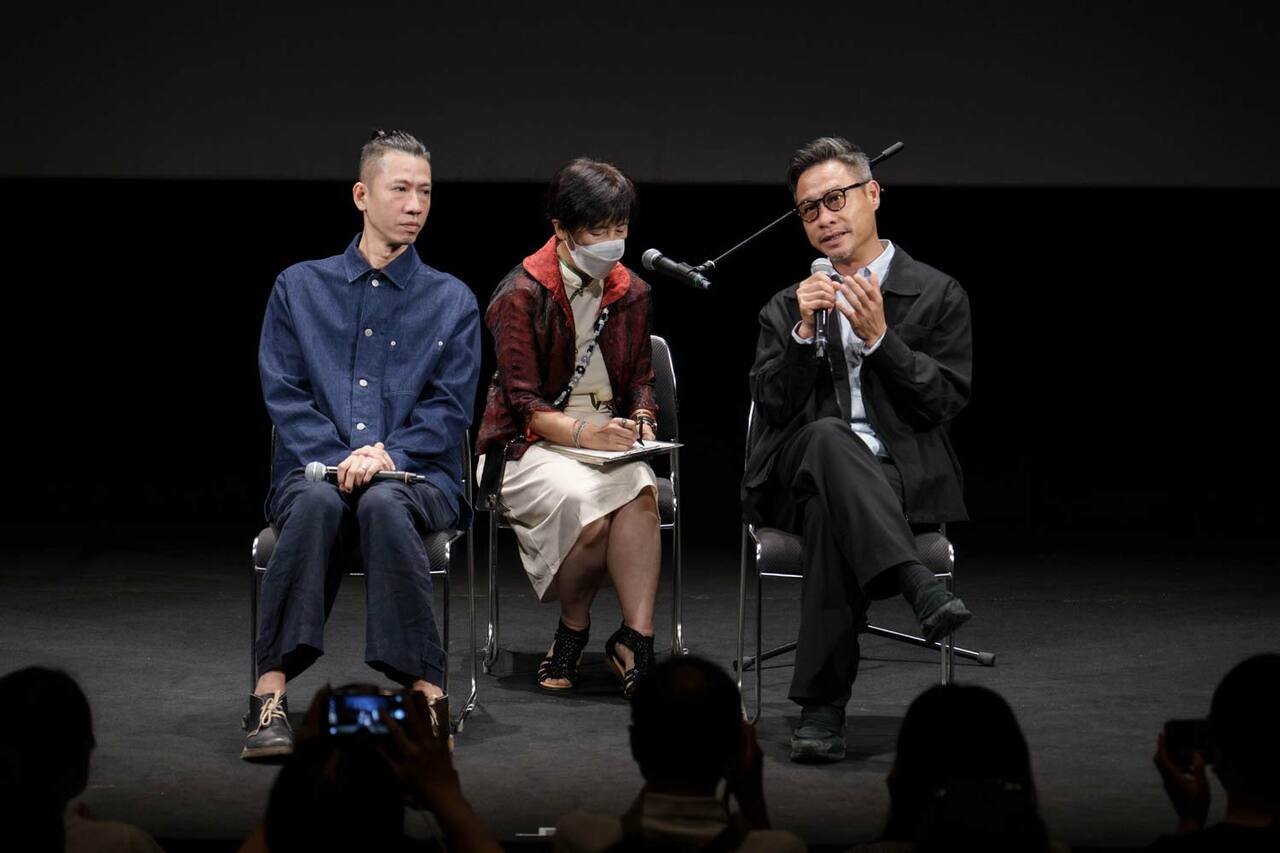 チョウ・マンユー監督(左)とジョナサン・リー監督(右) ©OAFF EXPO2025-OAFF2026