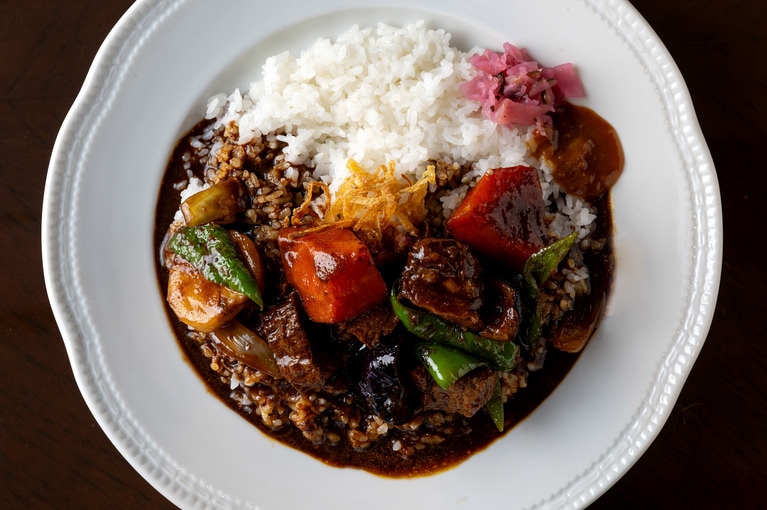 カシミールビーフカレー 1,518円。