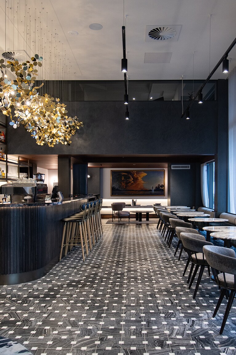 ゆったりくつろげる「ウェイフェアーズ・バー＆カフェ」。