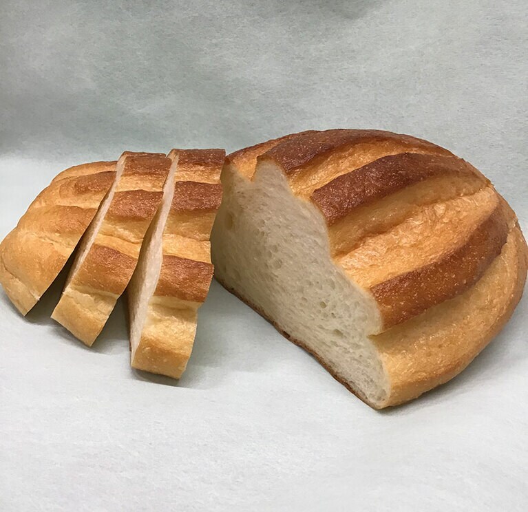 「デイジイブレッド」テイクアウト 389円、イートイン 397円／デイジイ東京。