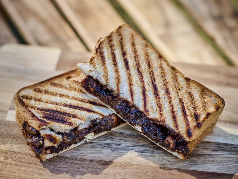 ブラックサンダー バナナサンド。