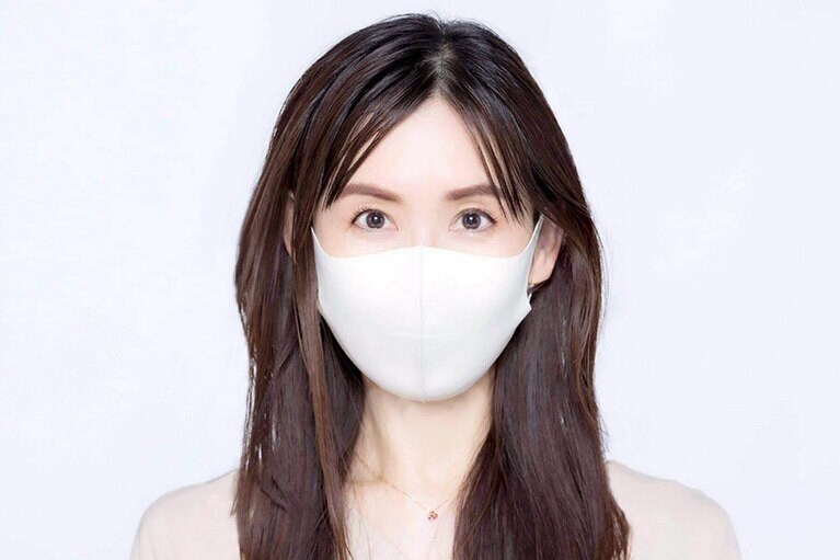 パウダーで赤味を加えたおかげで、しっかりとした眉なのに優しい印象になりました！