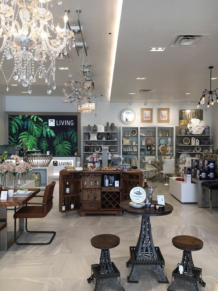 カサ・リビングには持ち帰りたいものたくさん！　悩ましいですね～。