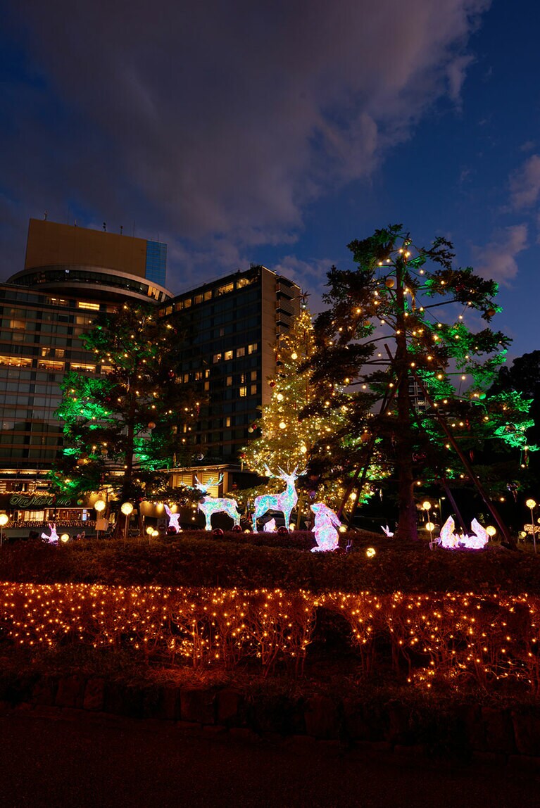 正面玄関のデコレーション。