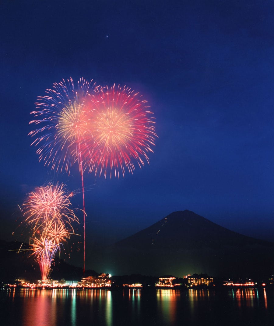 【山梨県南都留郡富士河口湖町】河口湖湖上祭。