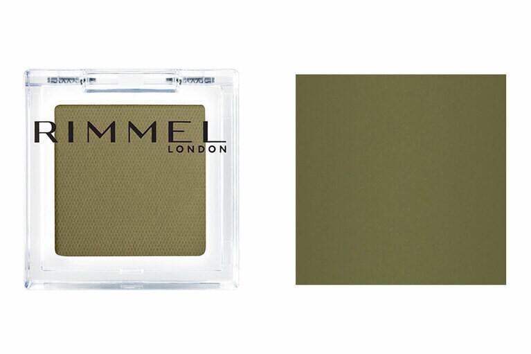 モードでクールな雰囲気のモスグリーン。グリーン系の中では肌色問わず使いやすい貴重なモスカラー。M005 モスグリーン キューブ。