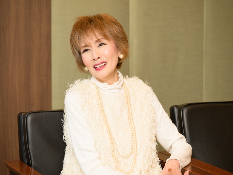 「どんな問題からも逃げなかった」と語るルミ子さん。