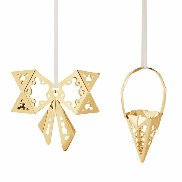 オーナメントセット 2P(蝶結び、円錐形) 5,280円(税込)。