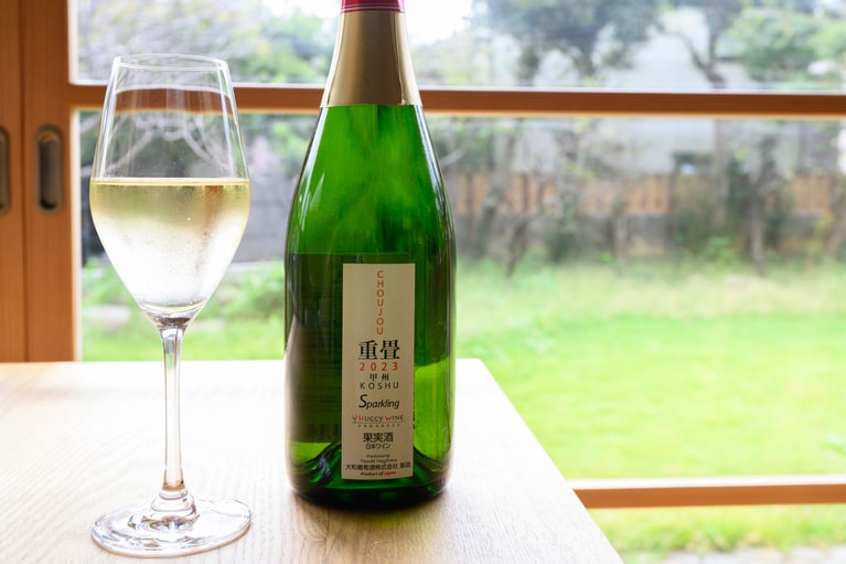 ハギースパーク重畳のスパークリングワイン。