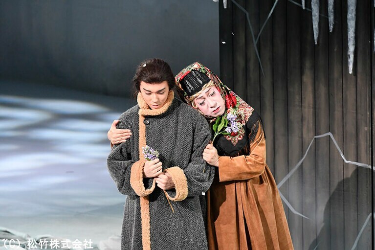 『三谷かぶき 月光露針路日本 風雲児たち』より。