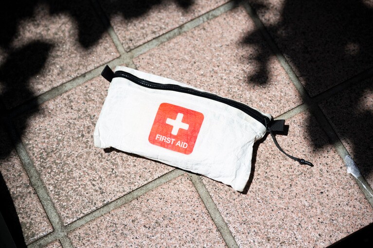 UL ファーストエイド ジッパーポーチ／ライトエーエフ。