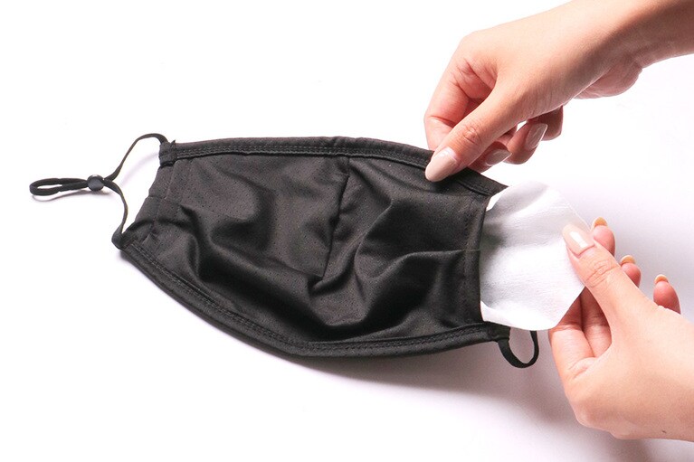 フィルターを入れれば、より安心。フィルターは別売り(50枚セット 500円+税)で購入することもできる。