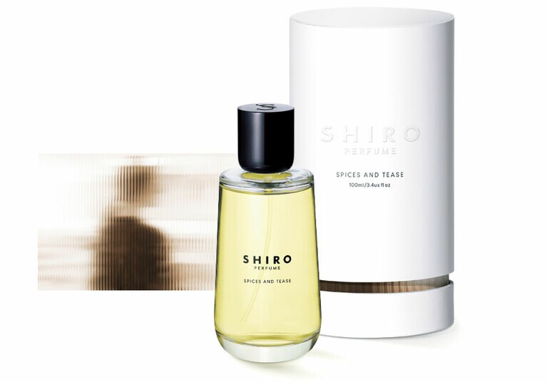 SPICES AND TEASE 煙が立ちこめる夜の隠れ家。100mL 15,000円。(2019年10月25日発売)