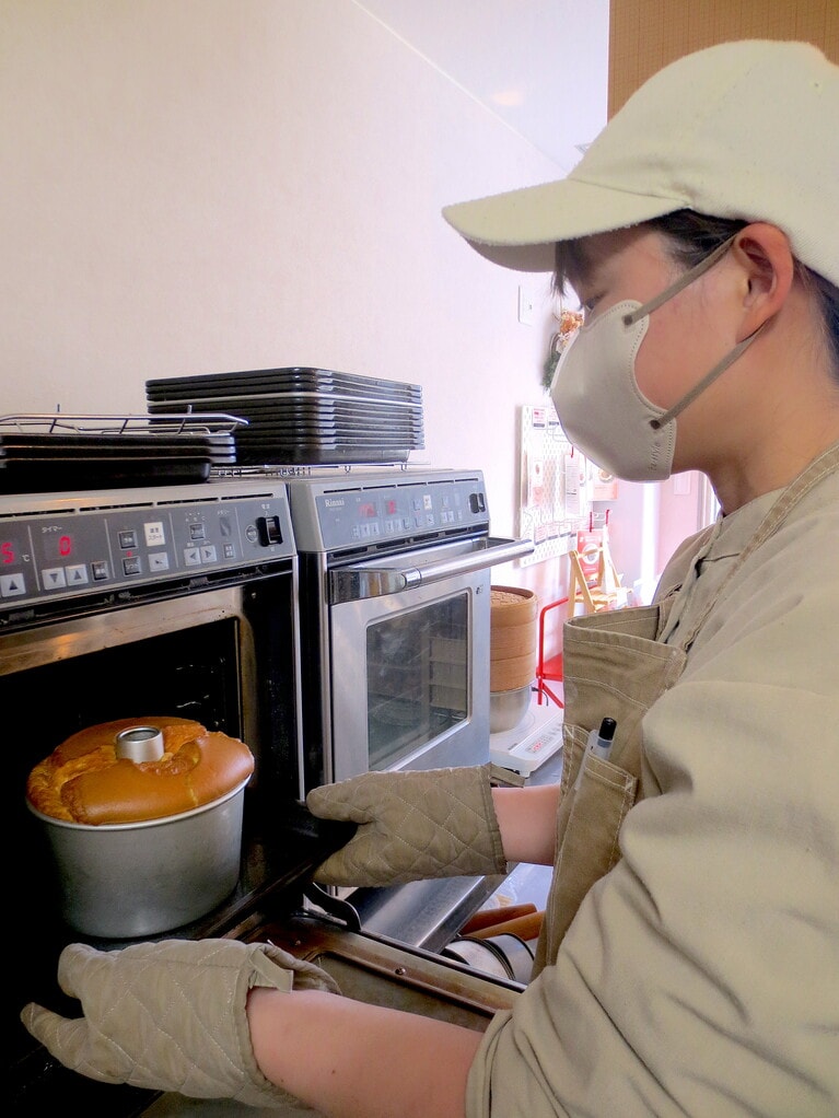 当日の焼きたてを販売。
