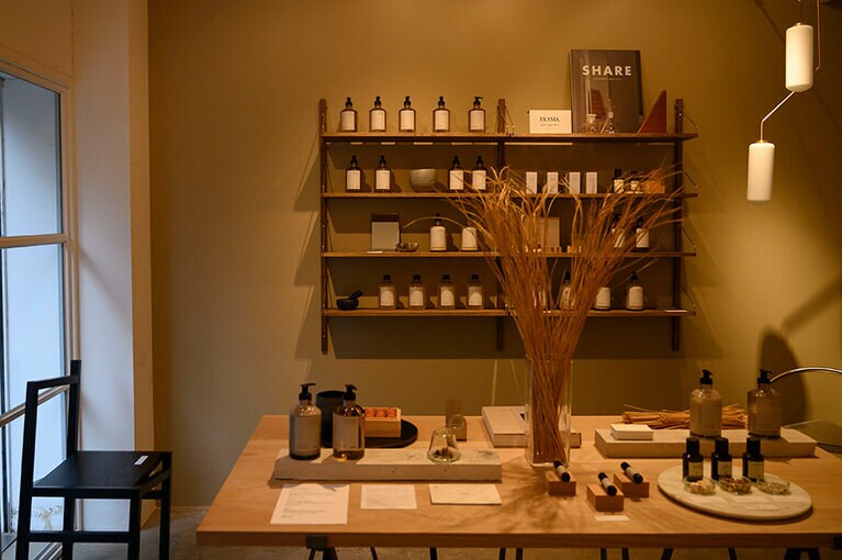 10月よりスタートしたFRAMAのボディケア＆フレグランス。