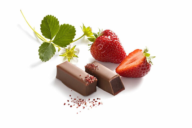 「19 SEVRES　セーヴル 19番地」。