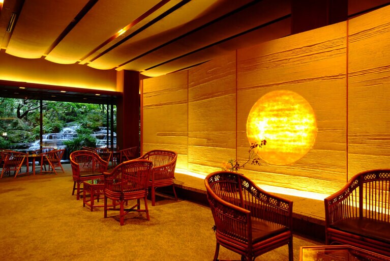 西村屋ホテル招月庭［兵庫／城崎温泉］ロビーラウンジ。