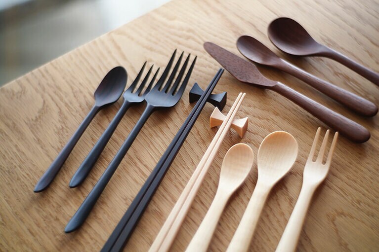 口当たりのいいカトラリー類。