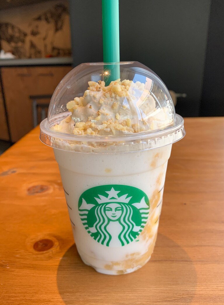 バナナンアーモンドミルク フラペチーノ Tallサイズのみ 620円(※なくなり次第終了)。