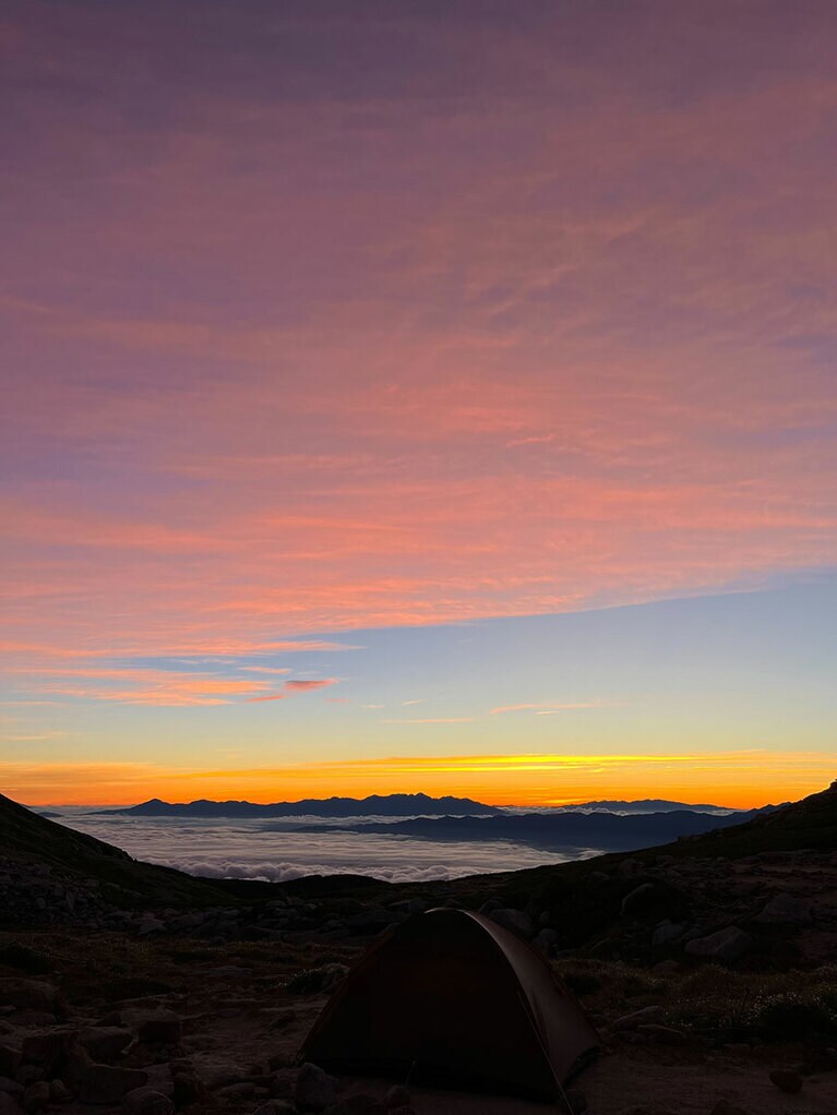 雲海が広がる中央アルプス。