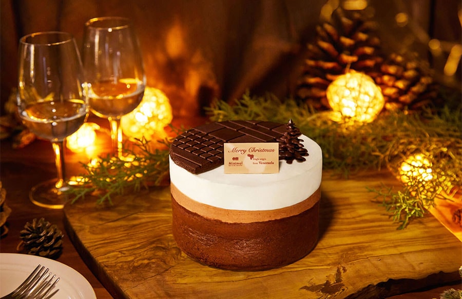Minimal クリスマスケーキ -2020- 直径約12㎝ 5,400円(税込・送料別)。
