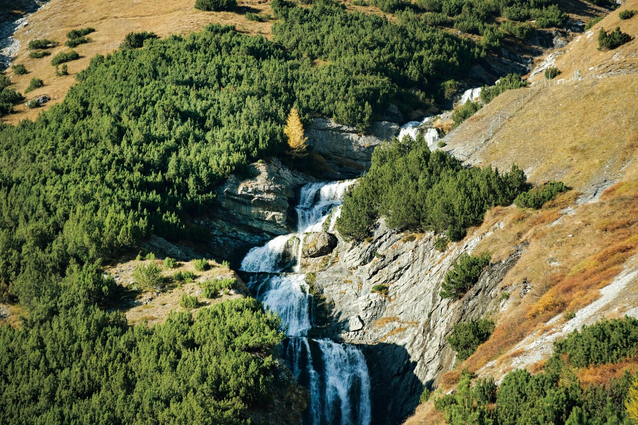ボルミオの奥座敷、アルプスの中心にあるステルヴィオ国立公園には壮大な自然が息づく。