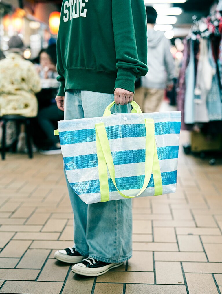 海海人生購物袋・大（550元）。