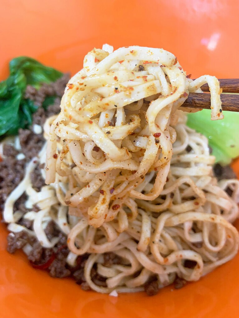 辛さは控え目なので、辛いものがあまり得意でない人でも大丈夫そう！