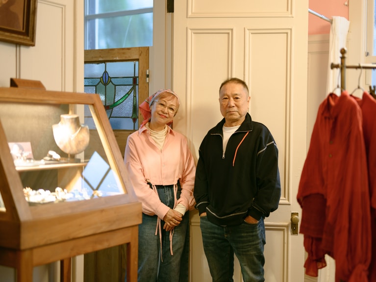 安野ともこさんと近田春夫さん。