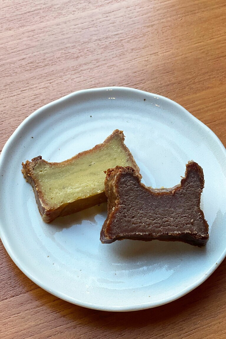 左が芋で、右が栗です。