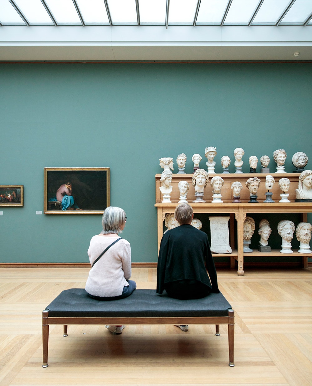 19世紀前半、「ゴールデン・エイジ」と呼ばれる時代の作品が並ぶ「ニイ・カールスベルグ・グリプトテク美術館」の展示室。