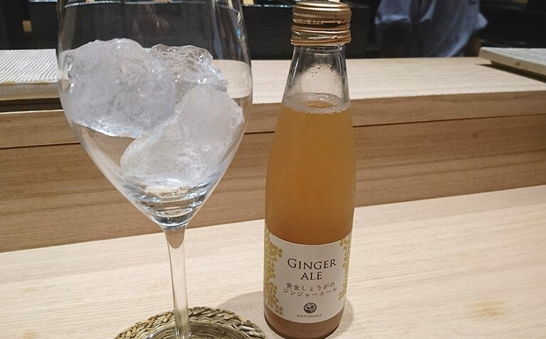 焼き鳥に合う飲み物をしっかりラインナップ。