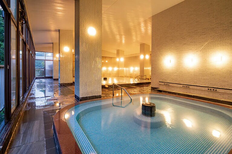 【湯元榊原舘】