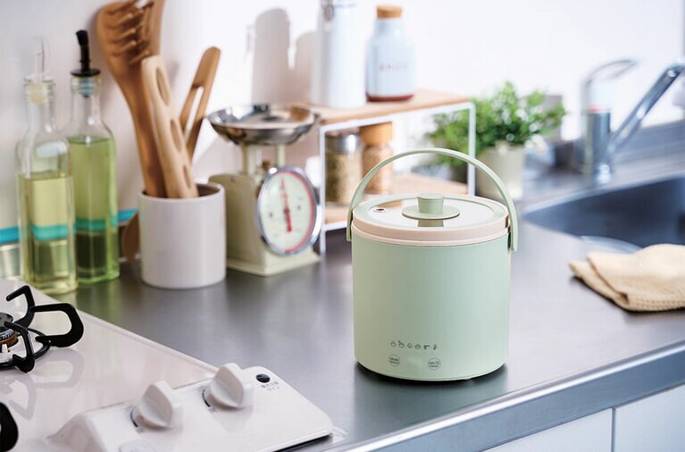 エレコム「多機能調理なべ　ホッタラポット」オープン価格（実勢価格7,979円）。