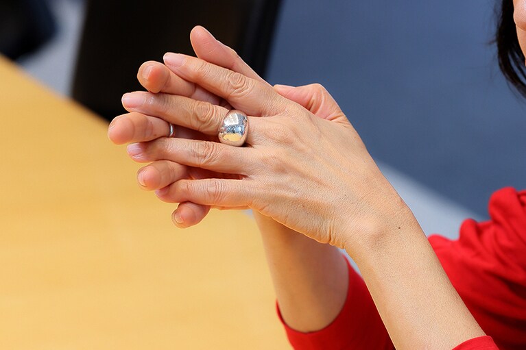 井上荒野さん。