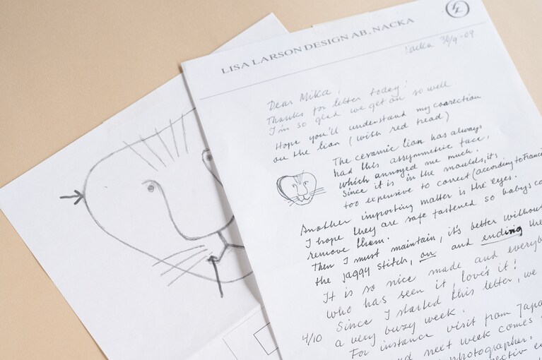 ライオンのぬいぐるみ制作時、リサが表情のこだわりなどを細かく記したファックス。