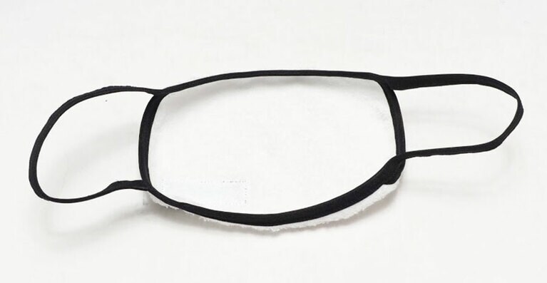 【atmos(アトモス)】今治マスク BLACKの肌面。