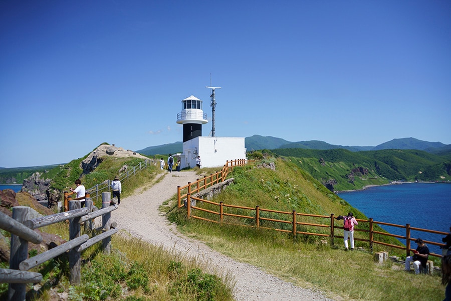 神威岬灯台（北海道）。