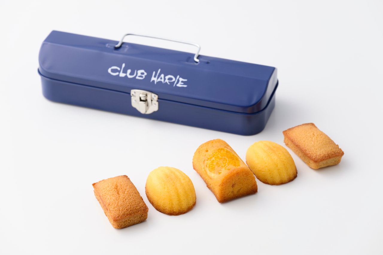 プティアソート 羽田空港限定パッケージ 1,468円（5個入り）。