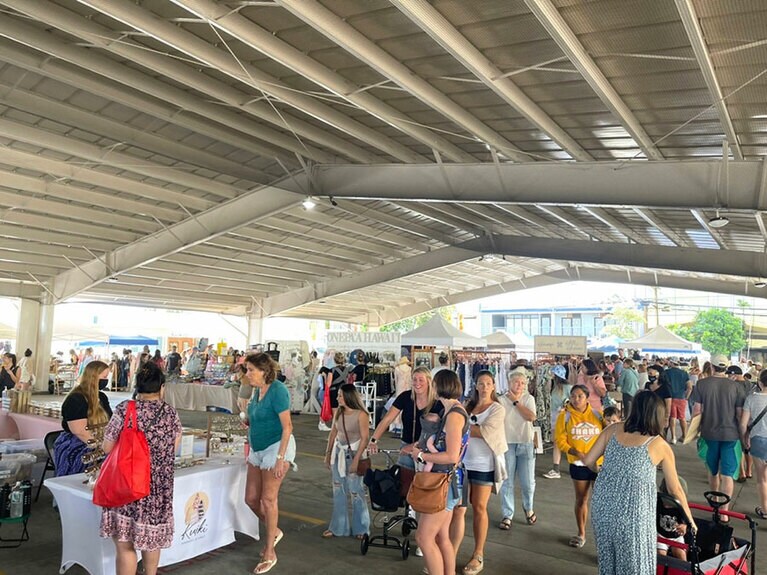カイルアで開催されるアロハ・ホーム・マーケット。
