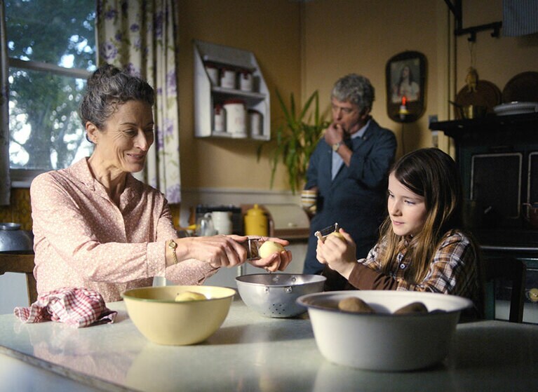 ヒューマントラストシネマ有楽町、新宿シネマカリテ、渋谷ホワイトシネクイントほか全国公開中『コット、はじまりの夏』© Inscéal 2022