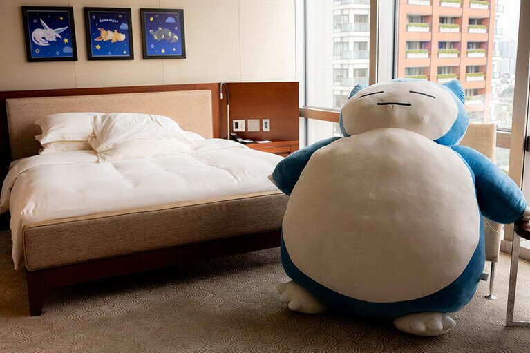 どうしても寝にくい場合は椅子に座っていただきましょう。