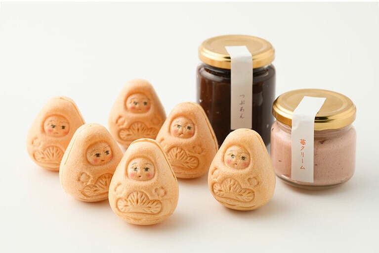 あいそらしモナカ 八幡さま いちごクリーム 1,782円(最中種6袋、クリーム約55g、つぶ餡約155g)。