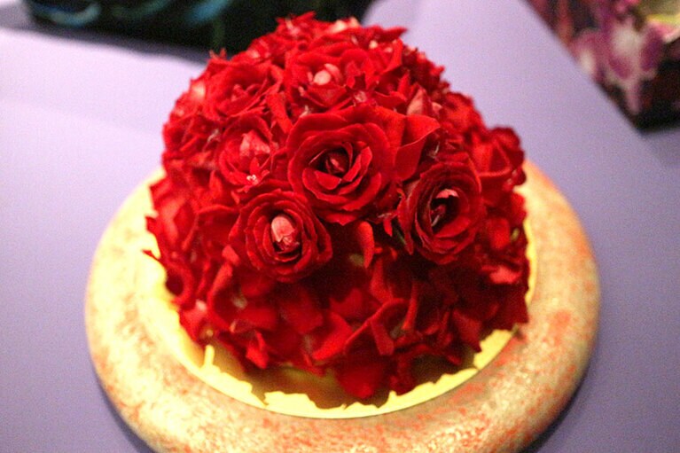 直径14センチ×高さ10センチ。21,600円。青山ブティック限定。