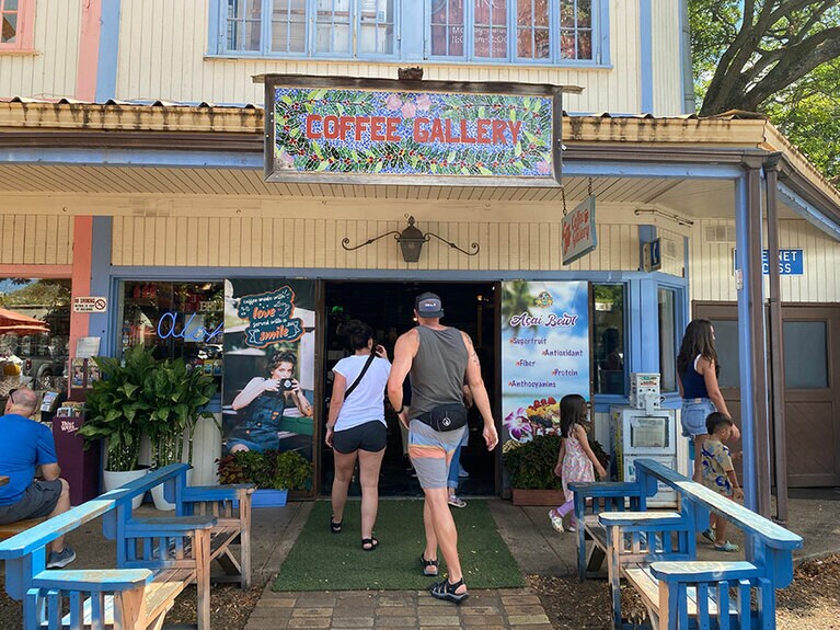 店舗はノースショアマーケットプレイスにあります。