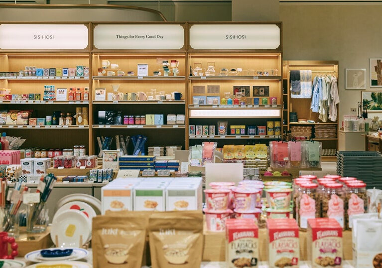 【金浦空港】SISIHOSI ロッテ百貨店金浦空港店（シシホシ ロッテペクァジョムキンポコンハンジョム／시시호시 롯데백화점김포공항점）。