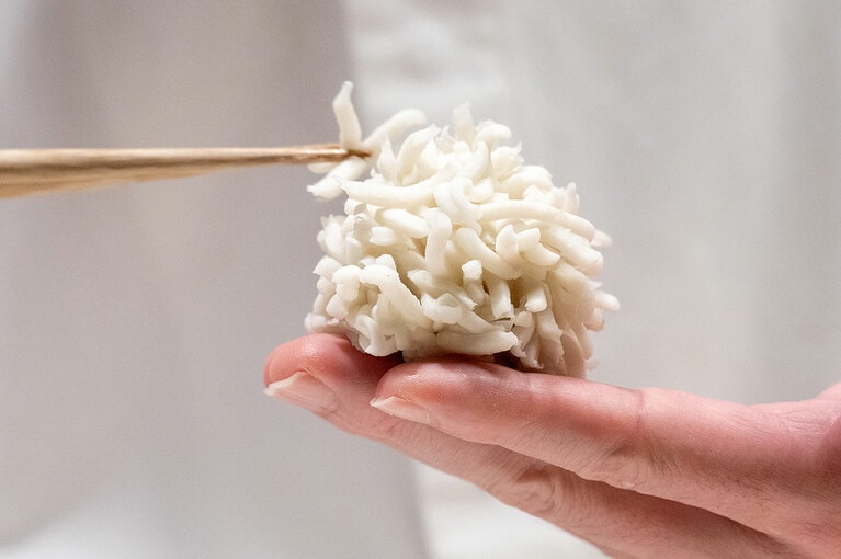 「雪餅」飲み物付き1,969円。2月14日（土）まで。